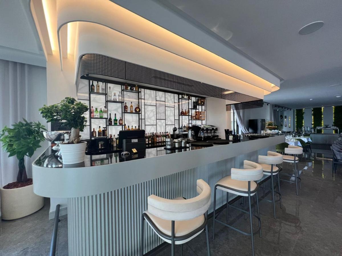 Rozafa Palace Hotel Sarandë